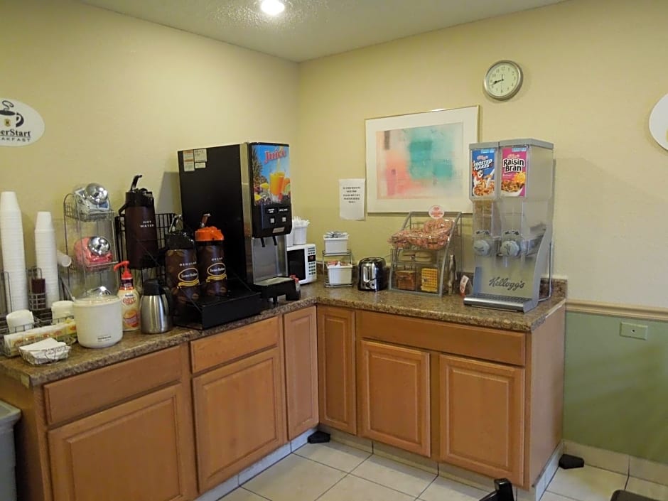 Super 8 by Wyndham Harrisonburg