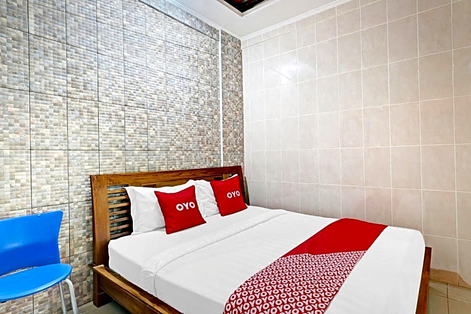 OYO 90681 Huiz De Rico Guesthouse Syariah