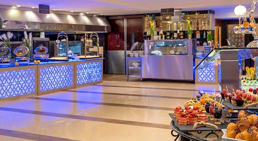 Anwar Al Madinah Movenpick Hotel