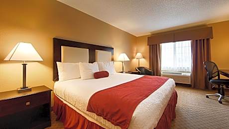 King Room with Bathtub - Disability Access/Non-Smoking