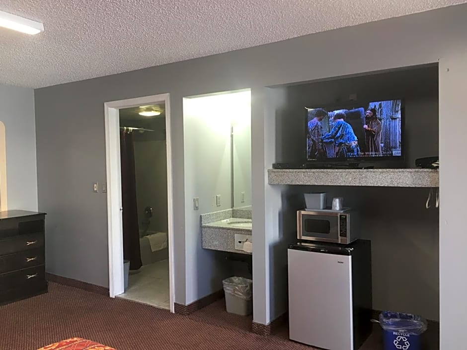 Haven Inn & Suites