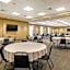 Comfort Suites