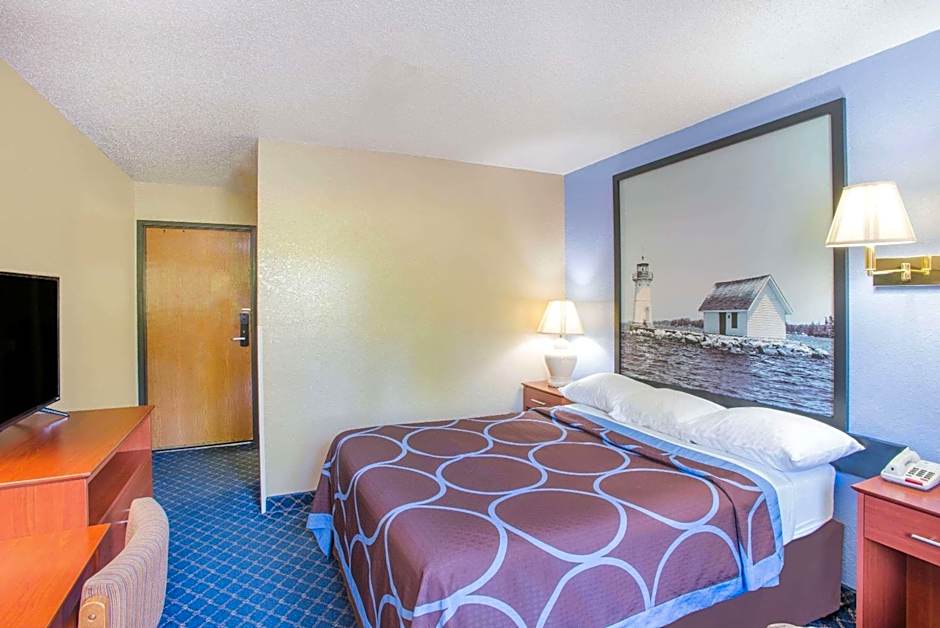 Super 8 by Wyndham Massena NY