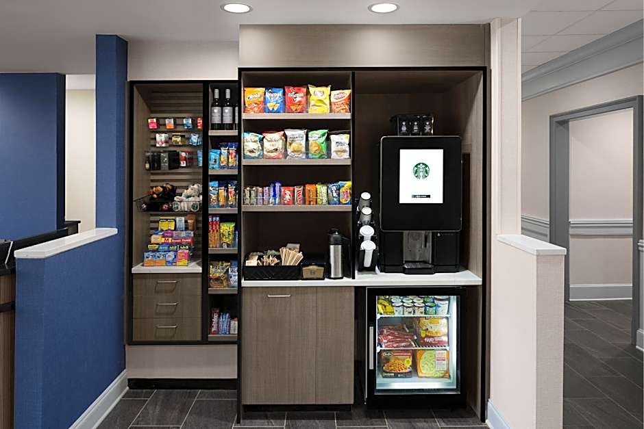 Courtyard by Marriott New Haven at Yale