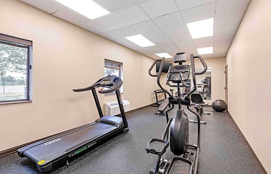 Extended Stay America Suites - Buffalo - Airport