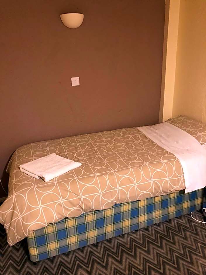 Charde Guest House