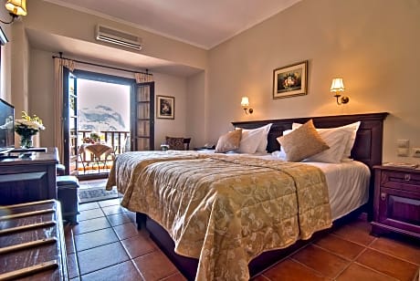 Double or Twin Room with Panoramic Meteora View