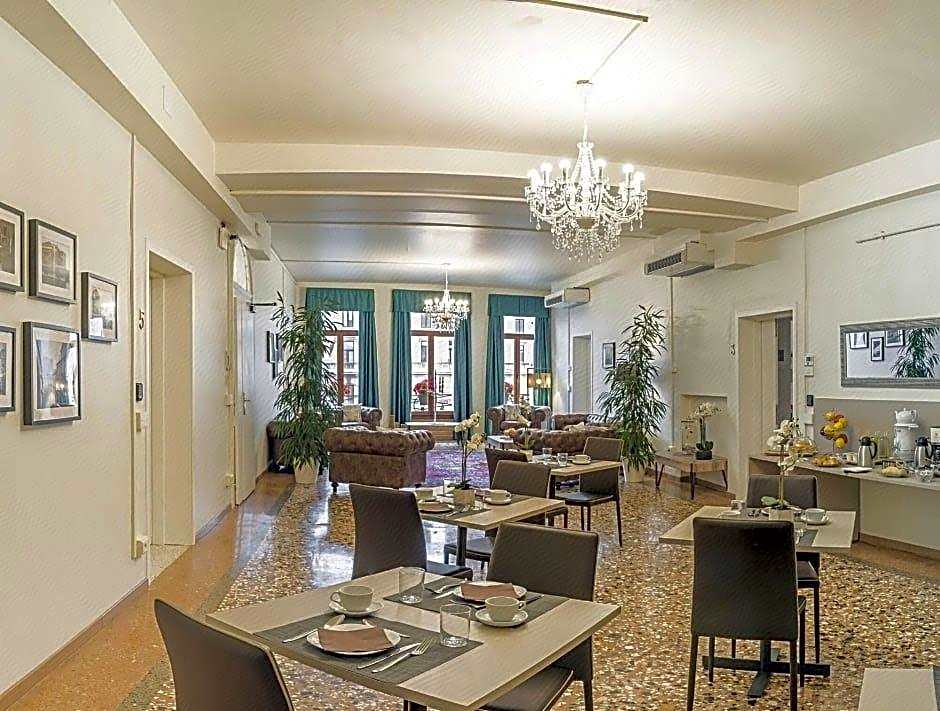 Grand Canal Suites