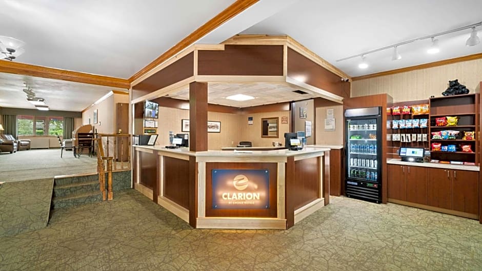 Clarion Hotel & Suites Fairbanks near Ft. Wainwright