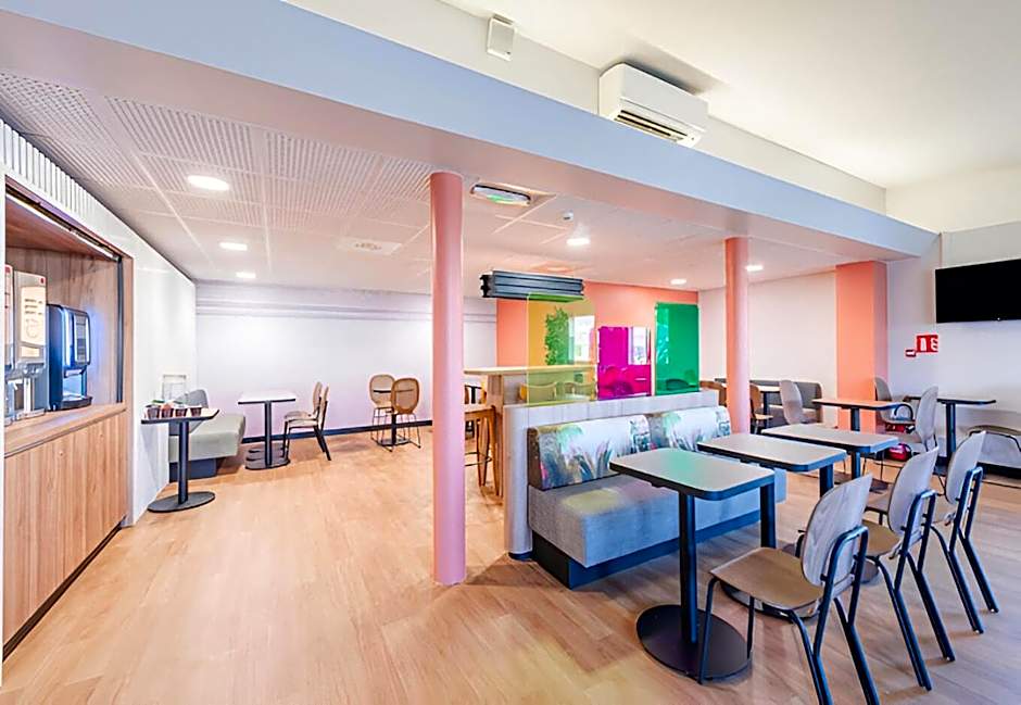 B&B HOTEL Strasbourg Aeroport