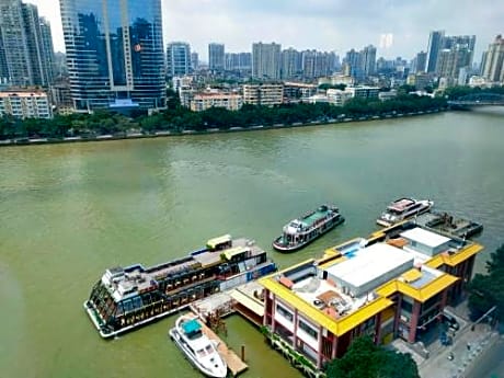 Premium King Room with River View