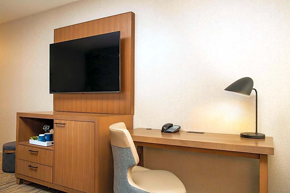 Four Points By Sheraton Downtown Seattle Center