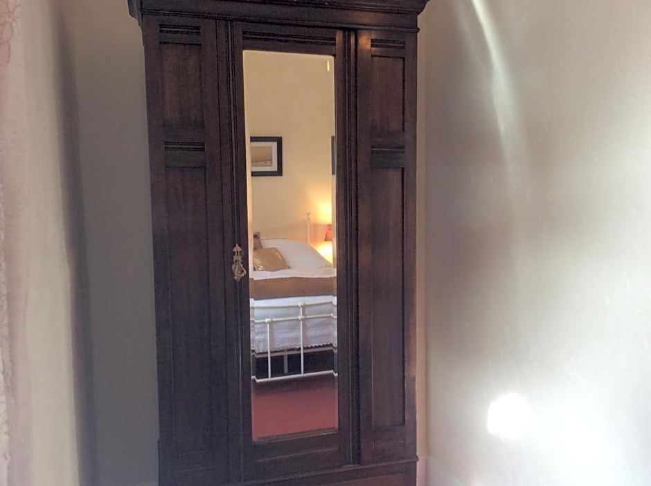 The Olivers Guest House