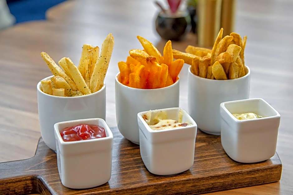 Cambria Hotel Austin Airport