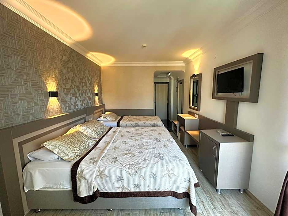 Monte Carlo Hotel