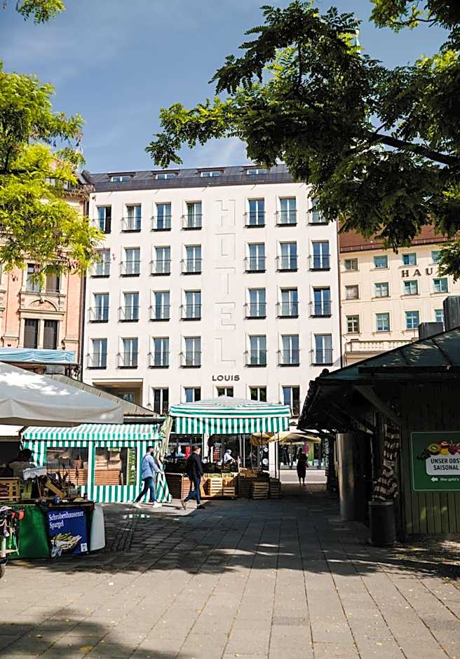 Louis Hotel