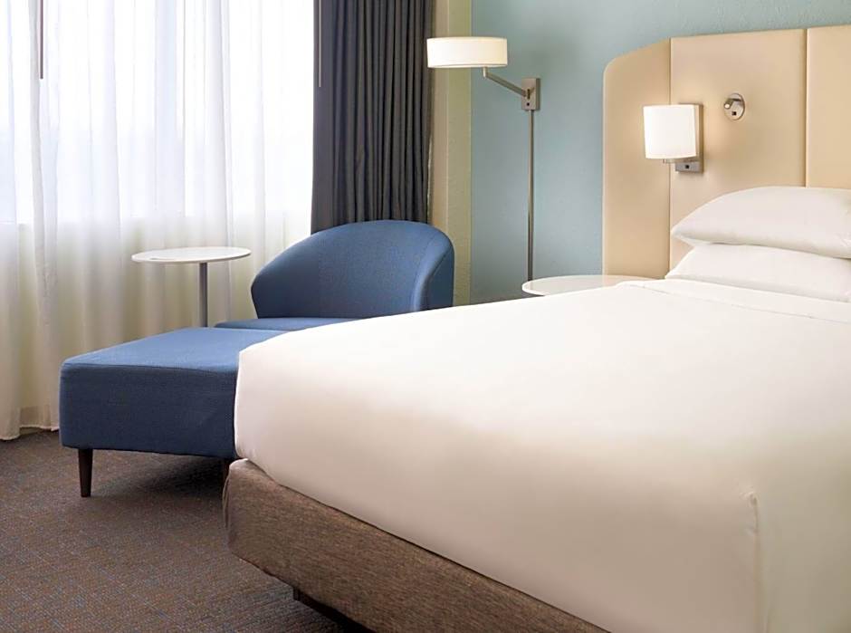 Delta Hotels by Marriott West Palm Beach