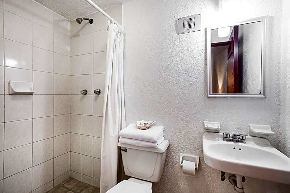 Capital O El Nito Posada