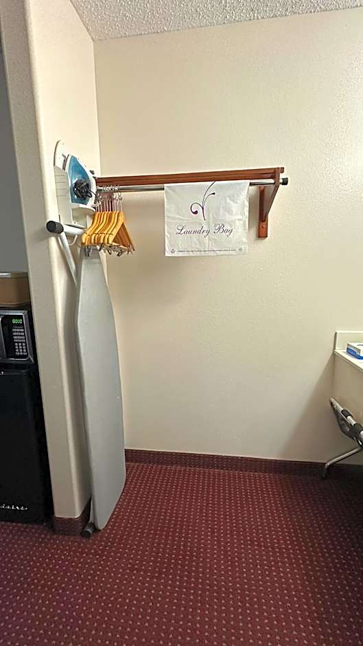 Carom Inn Denham Springs-BatonRouge