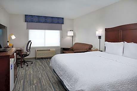 King Room with Sofa Bed - Non-Smoking