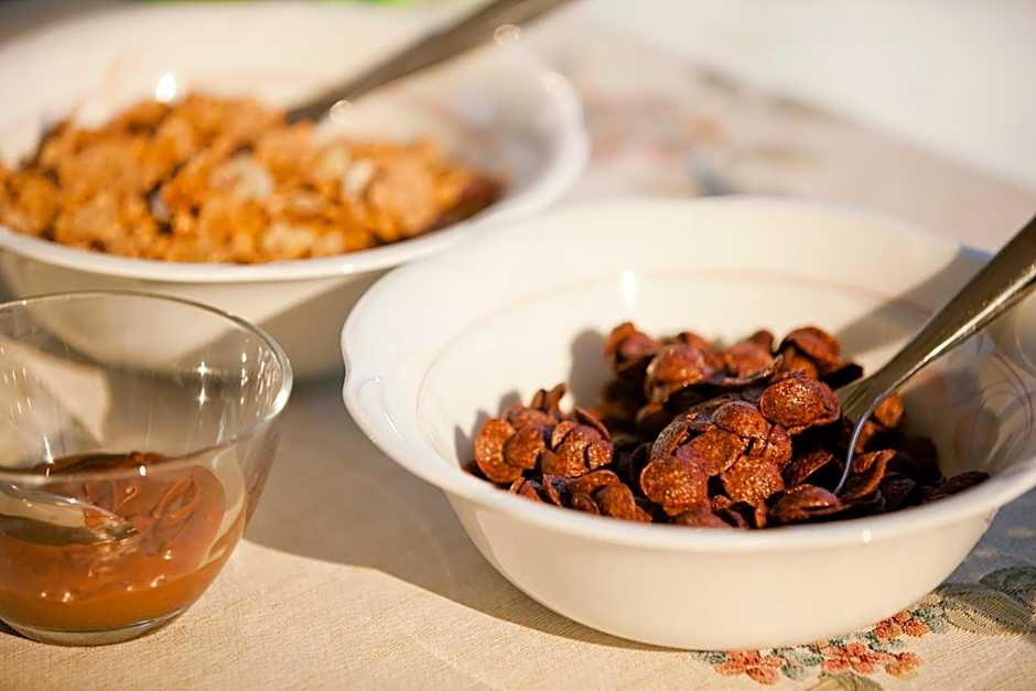 Anelia Boutique Studios & Apartments