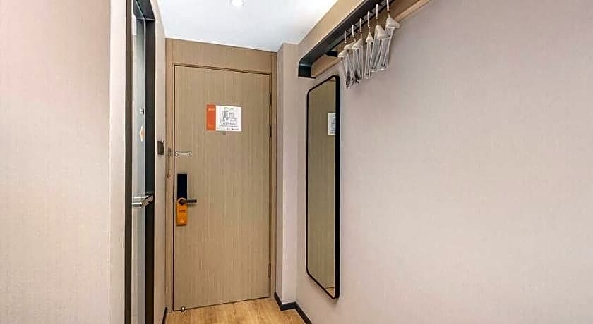 Jinjiang Inn Henan Museum Hutun Metro Station