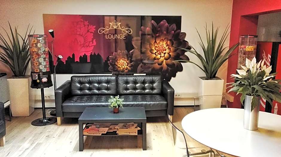 Rembrandt Square Hotel