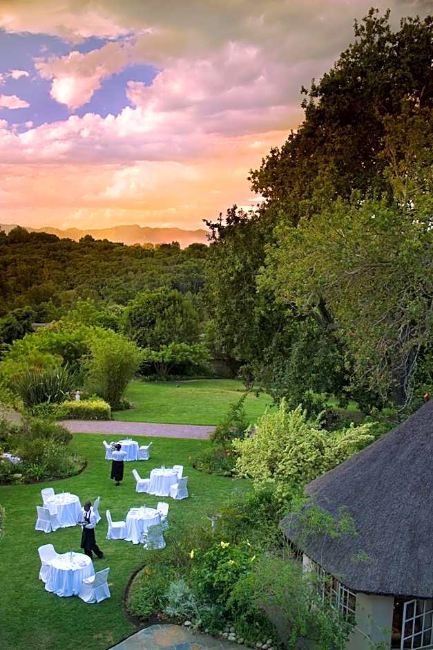 Hunters Country House