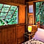 Epiphyte B & B