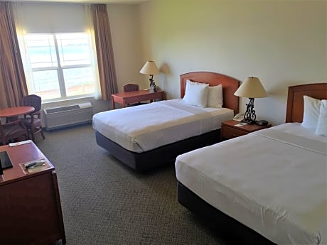 Deluxe Queen Room with Two Queen Beds