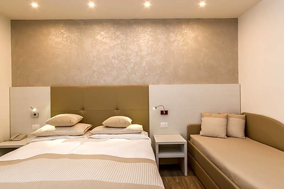 Hotel Touring