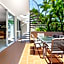 Noosa Tropicana