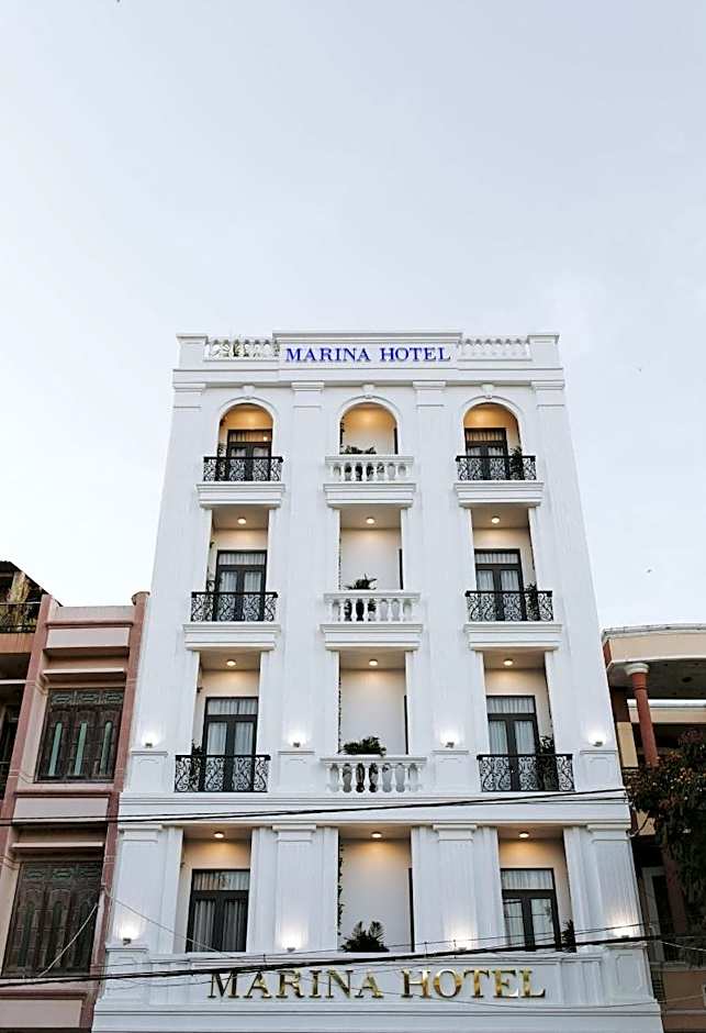 MARINA HOTEL