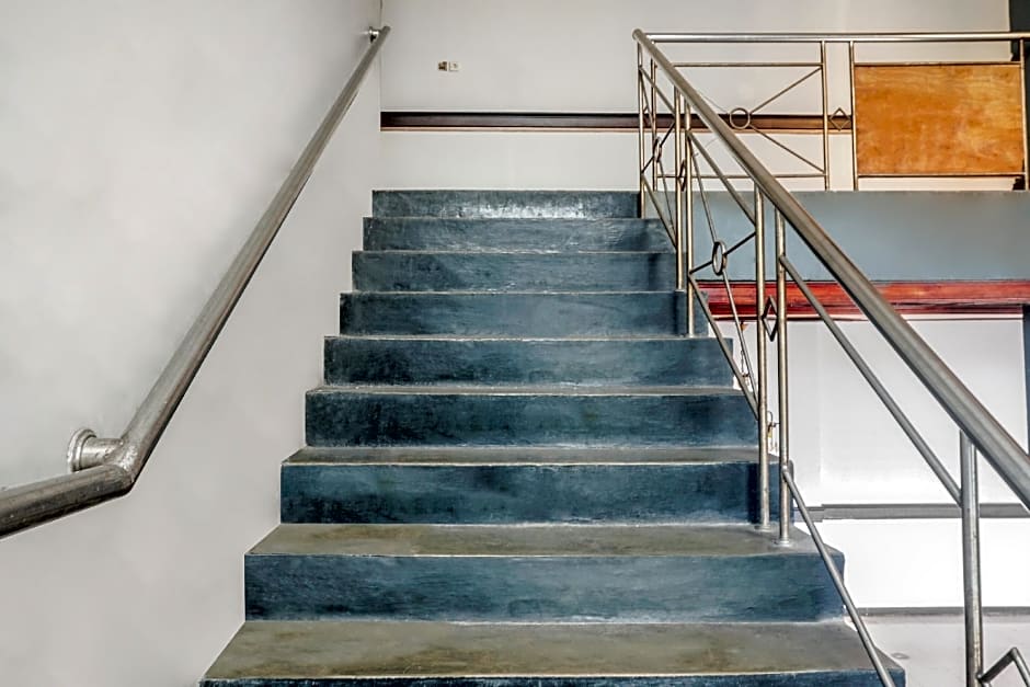 Hotel O Losmen Bahalap Syariah MarabahanNearSiring Marabahan (Ulek Barito)