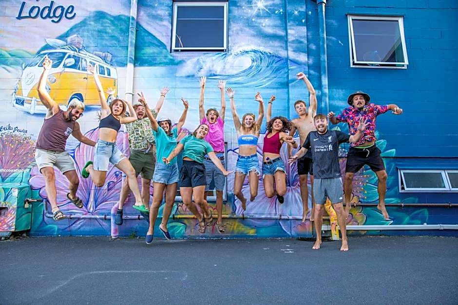 Pacific Coast Lodge and Backpackers