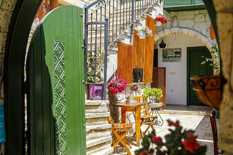 Apaz Alacati Hotel