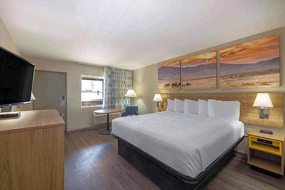 Days Inn by Wyndham Roswell