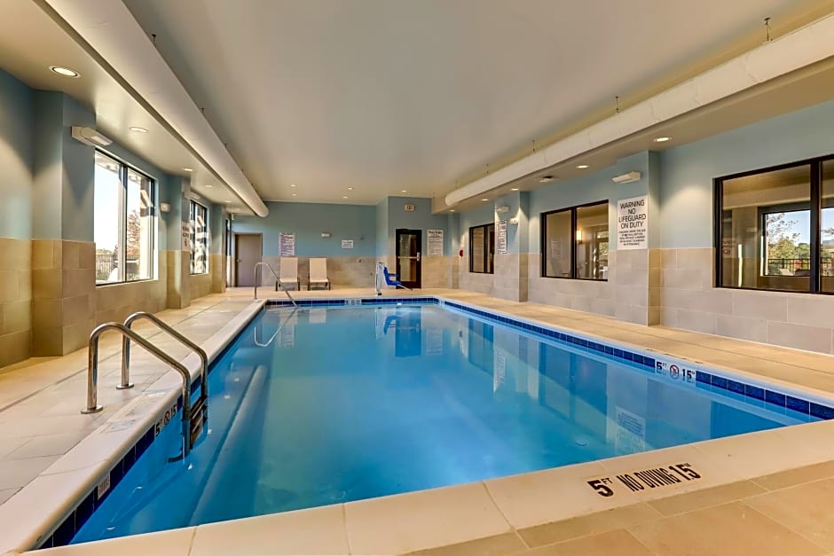 Holiday Inn Express Holly Springs - Raleigh Area By IHG