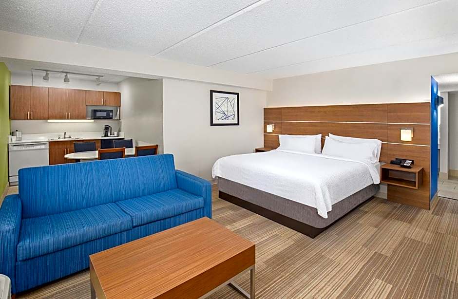 Holiday Inn Express Hotel And Suites Kings Mountain By IHG