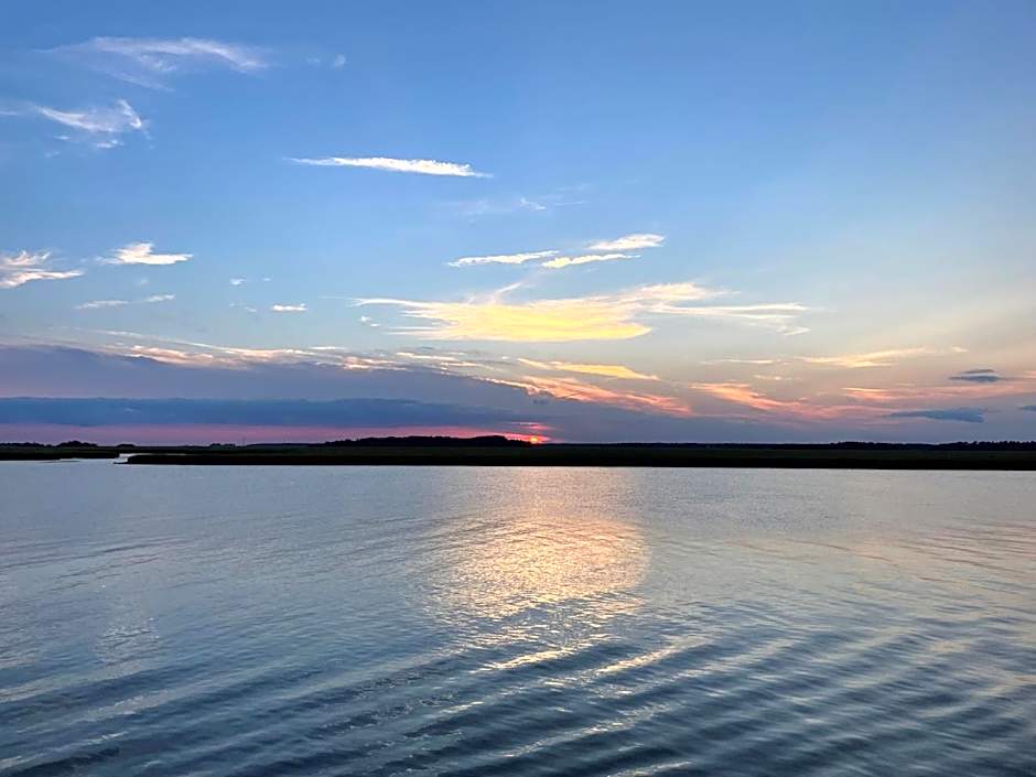 Holiday Inn Express Hotel & Suites Bluffton at Hilton Head Area By IHG