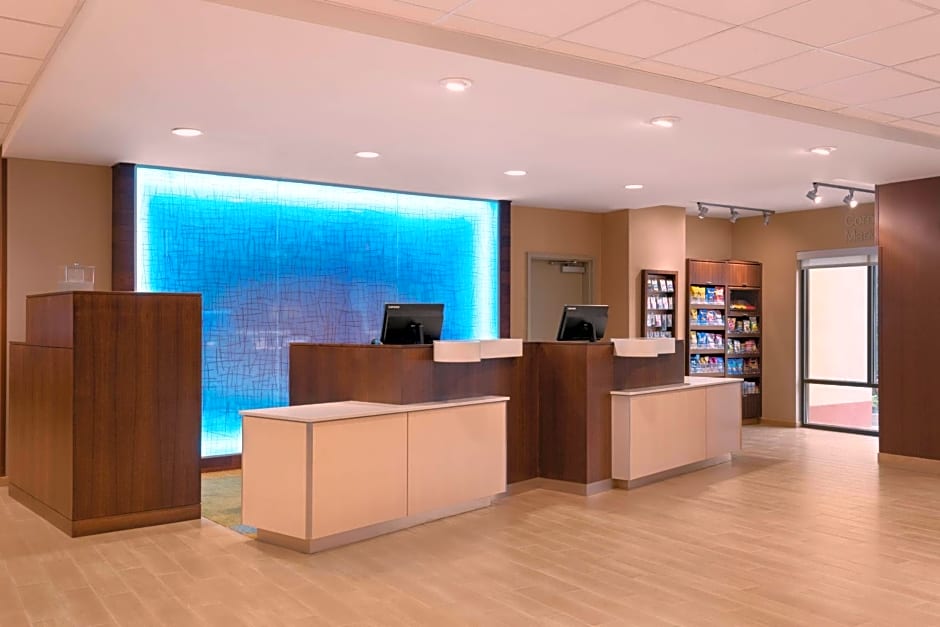 Fairfield Inn & Suites by Marriott Charlottesville Downtown/University Area