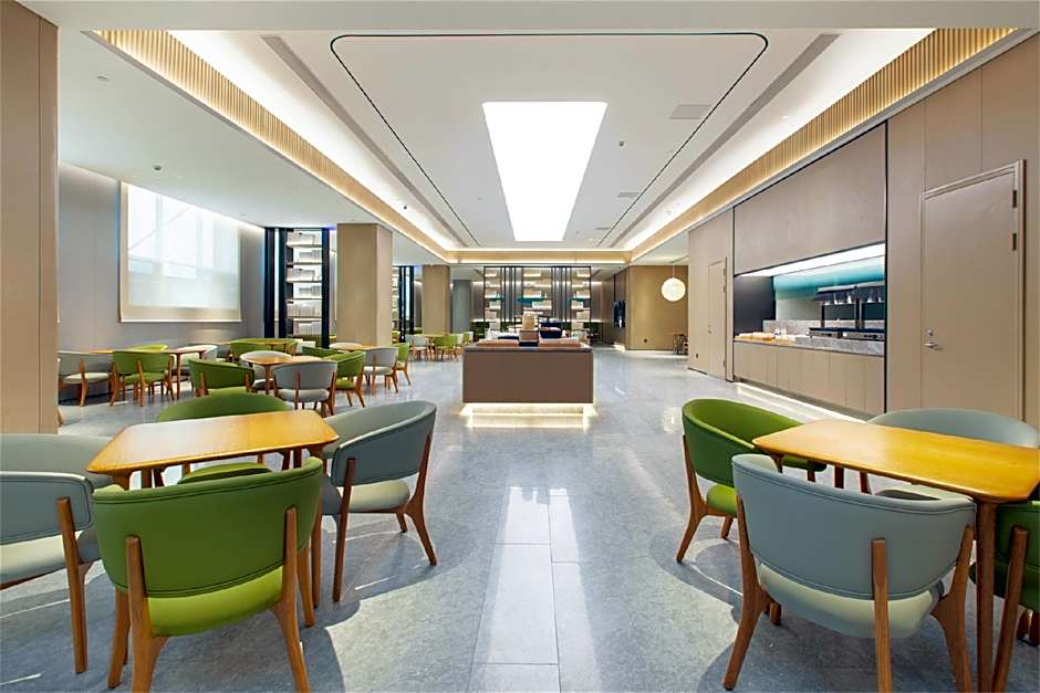 JI Hotel Yichang Railway East Station