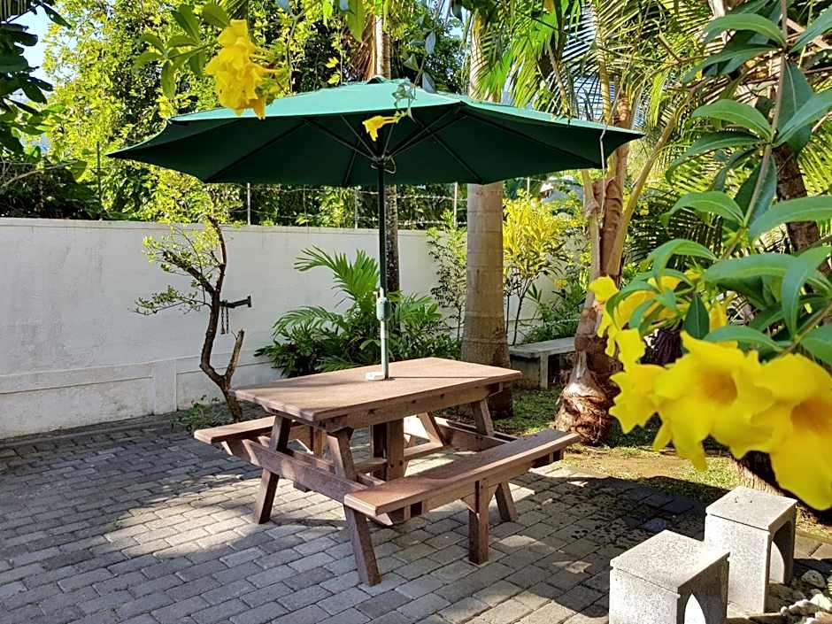 La Perla Holiday Apartments