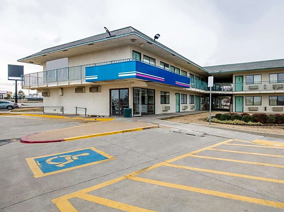 Regency Inn Tulsa