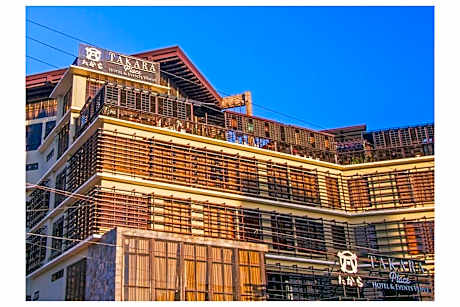 Capital O 897 Takara Hotel And Events Place