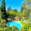 Le Clos Pastel