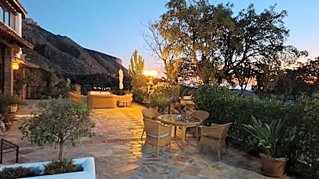 Hotel Rural Los Jarales