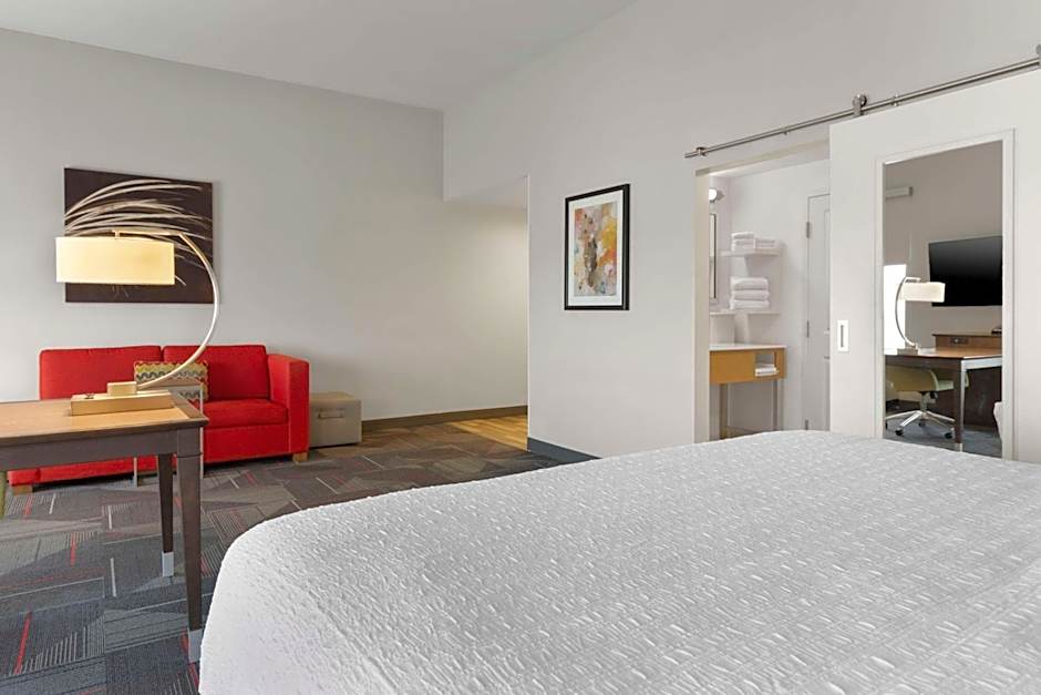 Hampton Inn And Suites By Hilton Columbus Scioto Downs, Oh