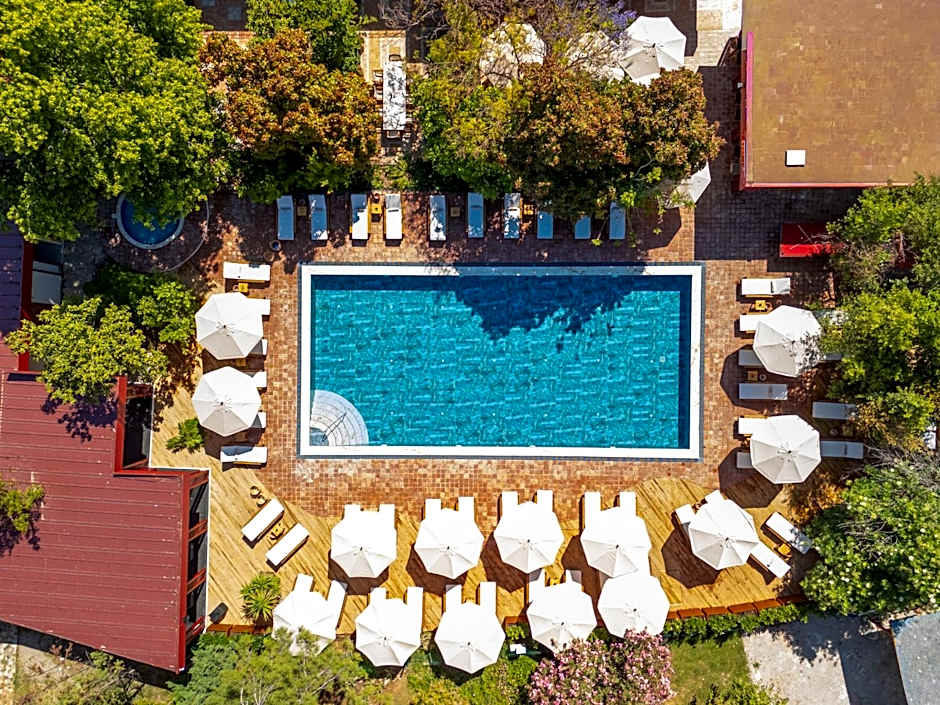 Lill Maison Hotel & City Club
