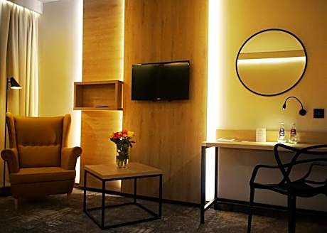 Deluxe Single Room